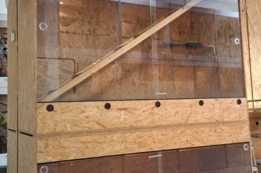 Terrarien kaufen und verkaufen Foto: 2 x OSB Terrarien als Turm